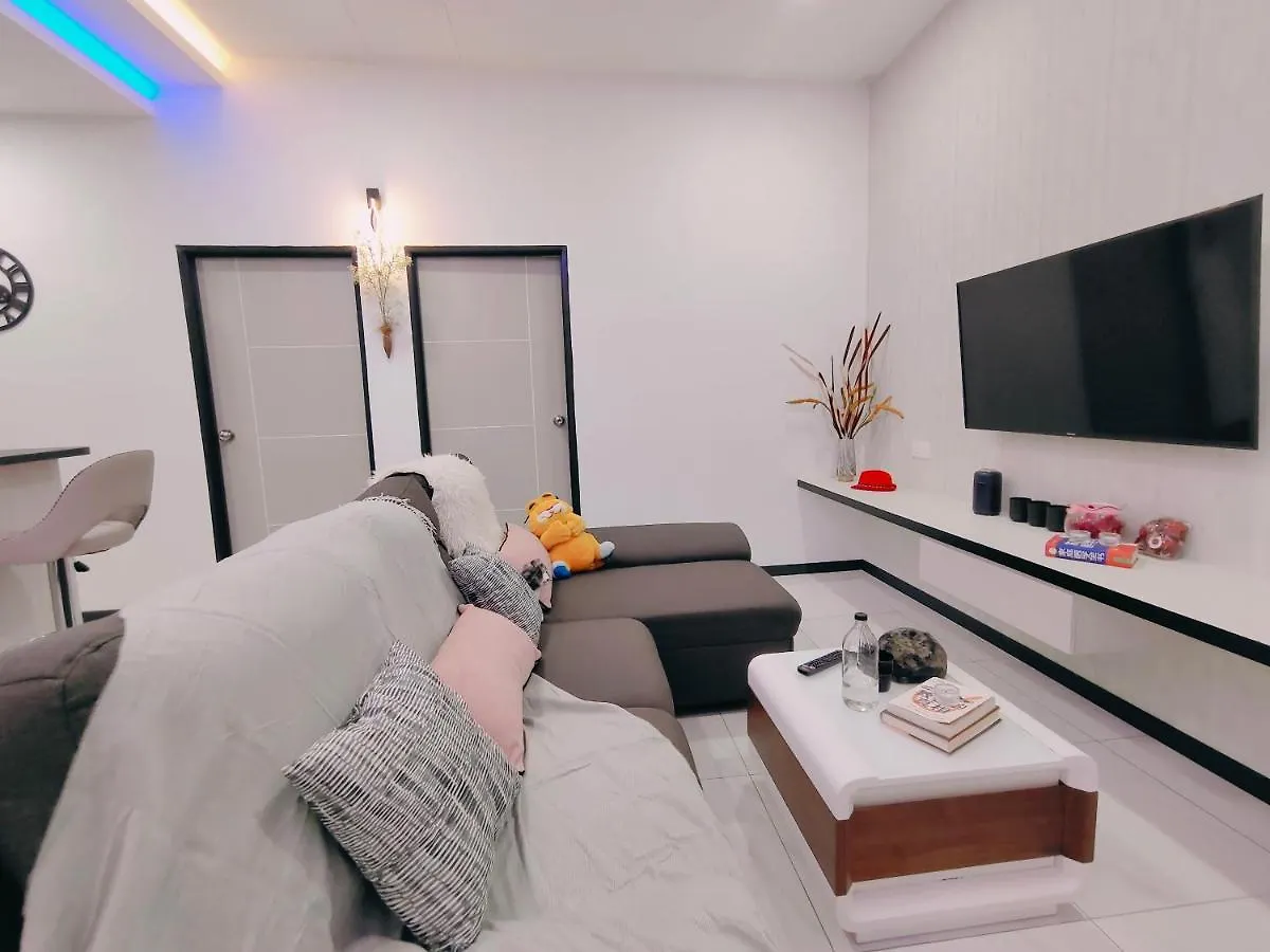 Ferienwohnung C Boutique Townhouse Station 18 Ipoh By Irainbow Apartment