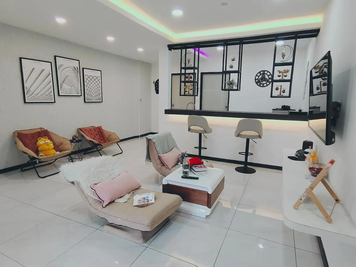 Ferienwohnung C Boutique Townhouse Station 18 Ipoh By Irainbow