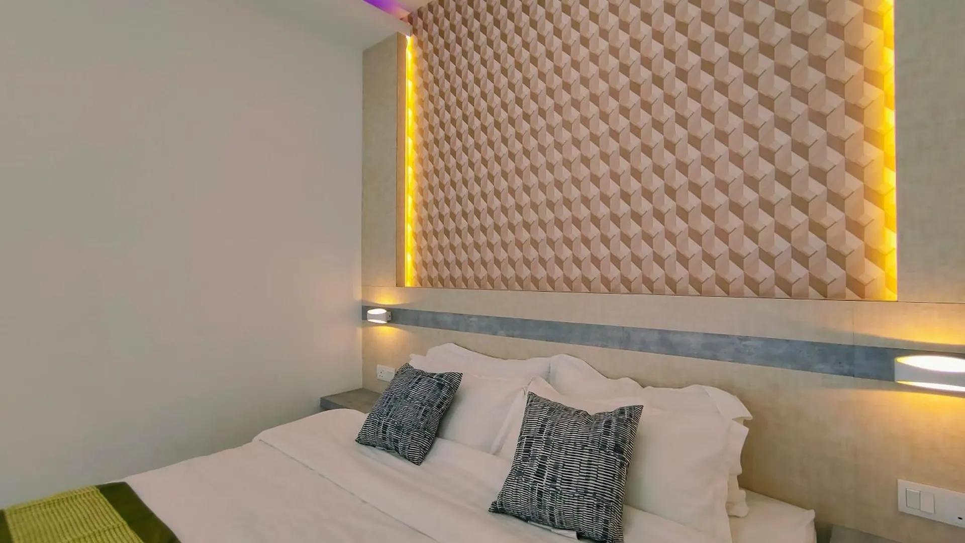Ferienwohnung C Boutique Townhouse Station 18 Ipoh By Irainbow Apartment